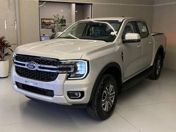 FORD RANGER 3.0 V6 TURBO DIESEL CD XLT 4X4 AUTOMÁTICO FORD RANGER 3.0 V6 TURBO DIESEL CD XLT 4X4 AUTOMÁTICO
